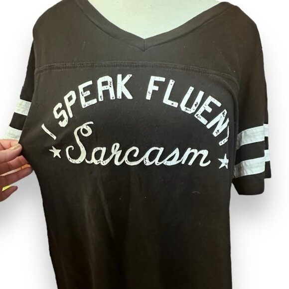 Women’s torrid 1 Black Graphic Football Tee I Speak Fluent Sarcasm - Picture 2 of 9